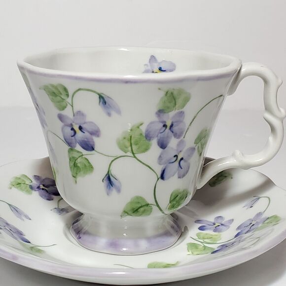 Andrea by Sadek Teacup and Saucer Purple Flowers - Picture 2 of 7